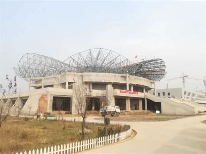 五大连池体育馆网架工程